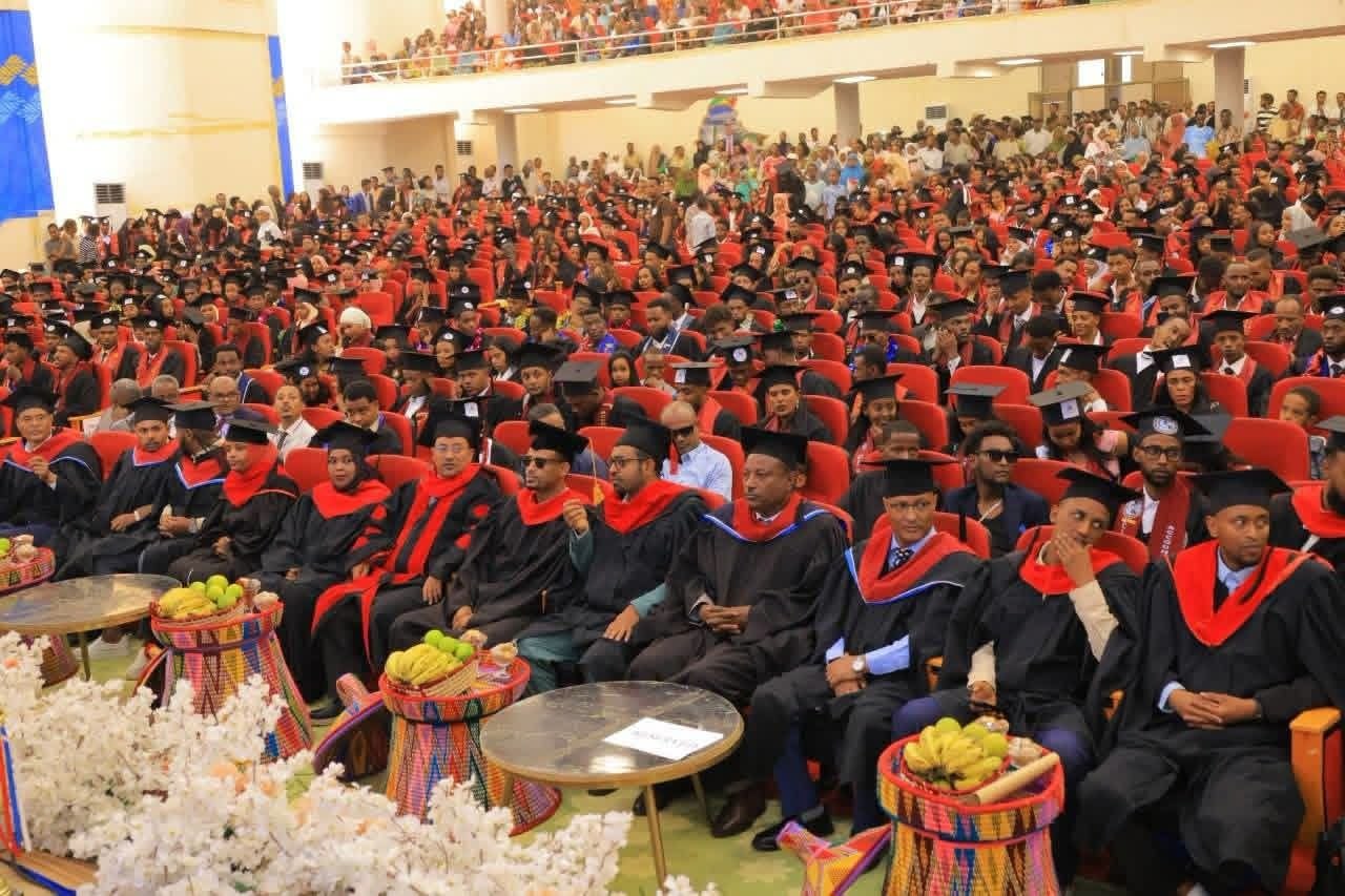 የድሬዳዋ አስተዳደር የመንግስት ፖሊቴክኒክ ኮሌጆች የ2018 ዓ.ም የቴክኒክና ሙያ ሰልጣኞች ምረቃ ስነ-ስርዓት